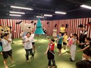 開場由家教中心志工帶動唱-為課程暖身_0_0