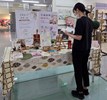 烏日分館展出婚姻教育主題展覽,吸引民眾前來參觀。 4